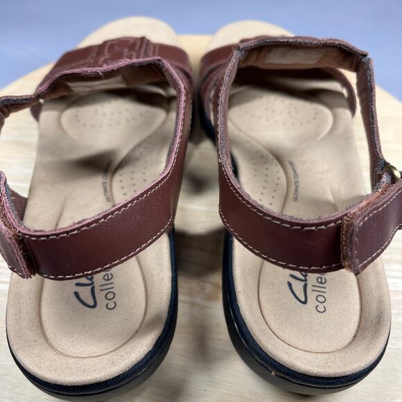Clarks Laurieann Kay Sandals Womens Size 9M Brown T Strap Slingback Adjustable - Picture 8 of 15